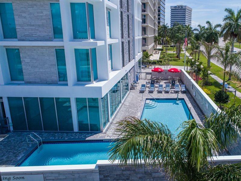 Hilton Garden Inn West Palm Beach I95 Outlets Экстерьер фото