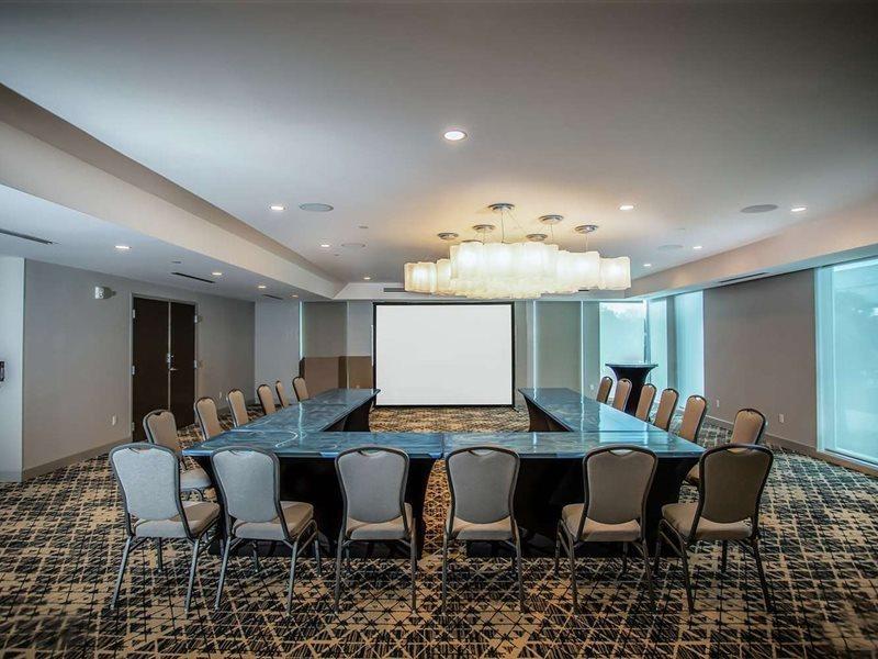 Hilton Garden Inn West Palm Beach I95 Outlets Экстерьер фото