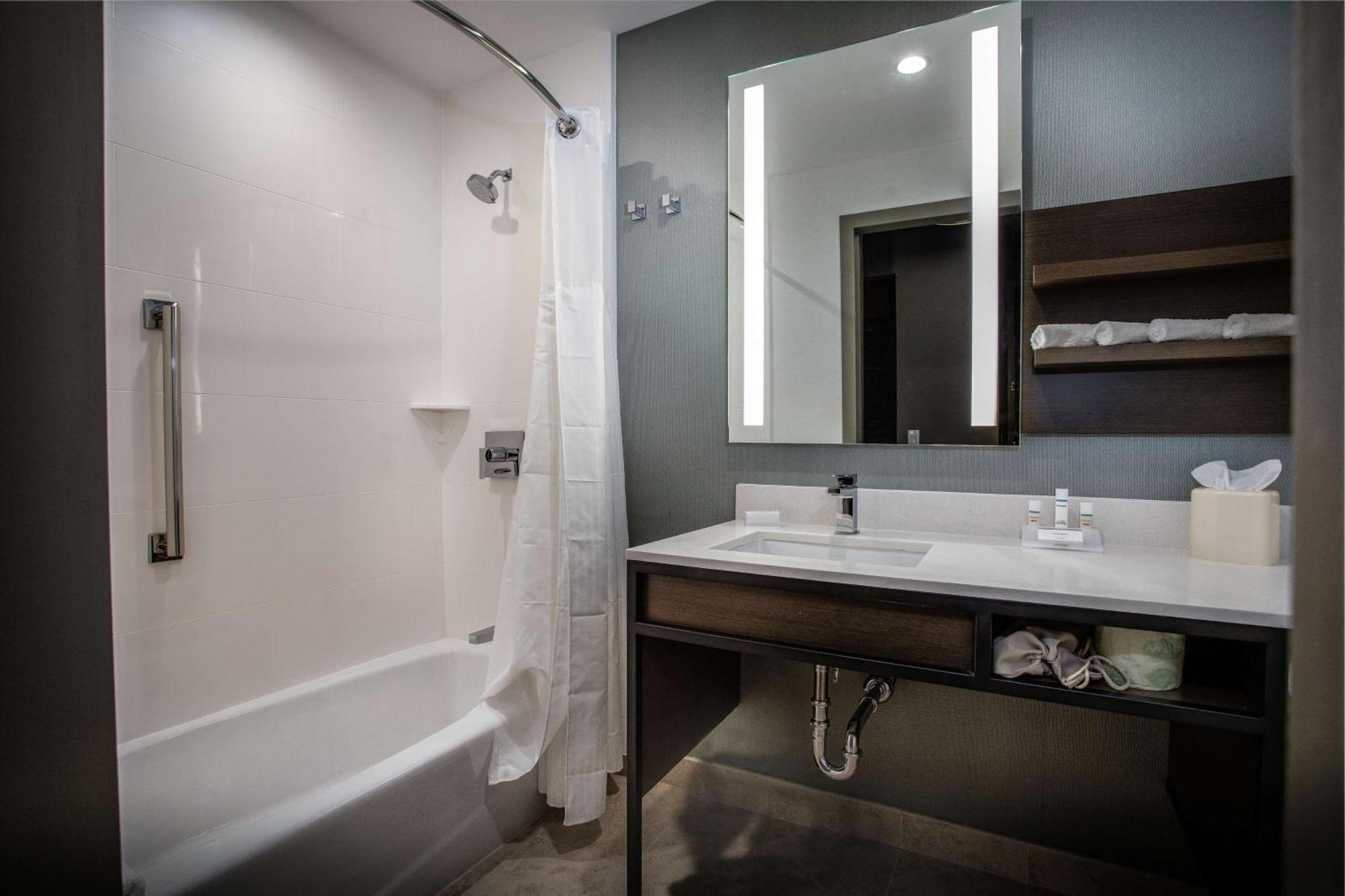Hilton Garden Inn West Palm Beach I95 Outlets Экстерьер фото